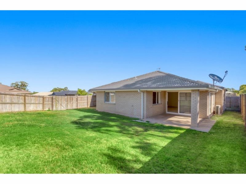 9 Hedgerose Way, Parkhurst QLD 4702